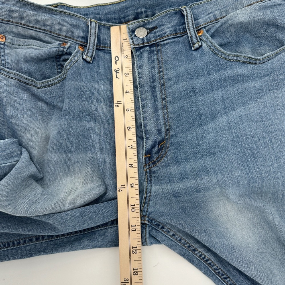 Levi Strauss 541 Athletic Fit Jeans Mens W34 L34 Light to‎ Medium Wash Denim - Picture 11 of 13